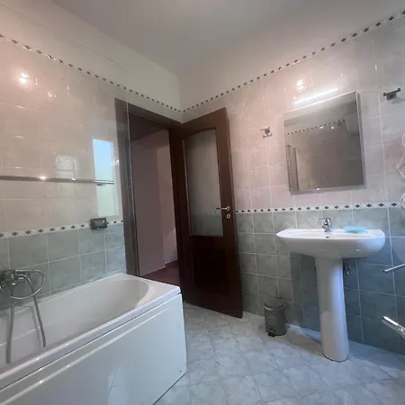 La Perla Del Sangro Πανσιόν Castel Di Sangro